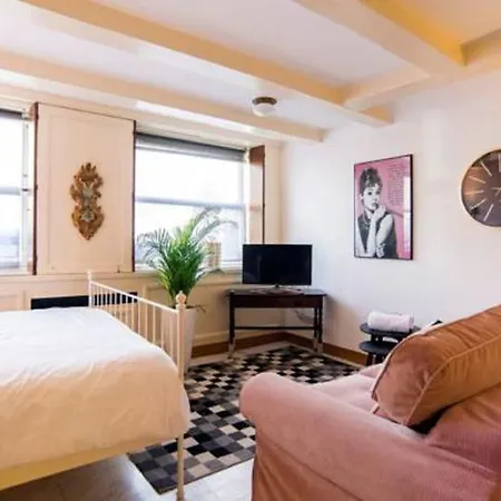 Ground Floor Keizersgracht Studio Canalview